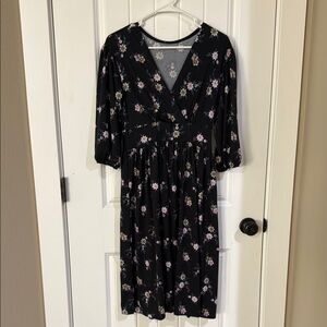 Lot of 3 floral knee length dresses